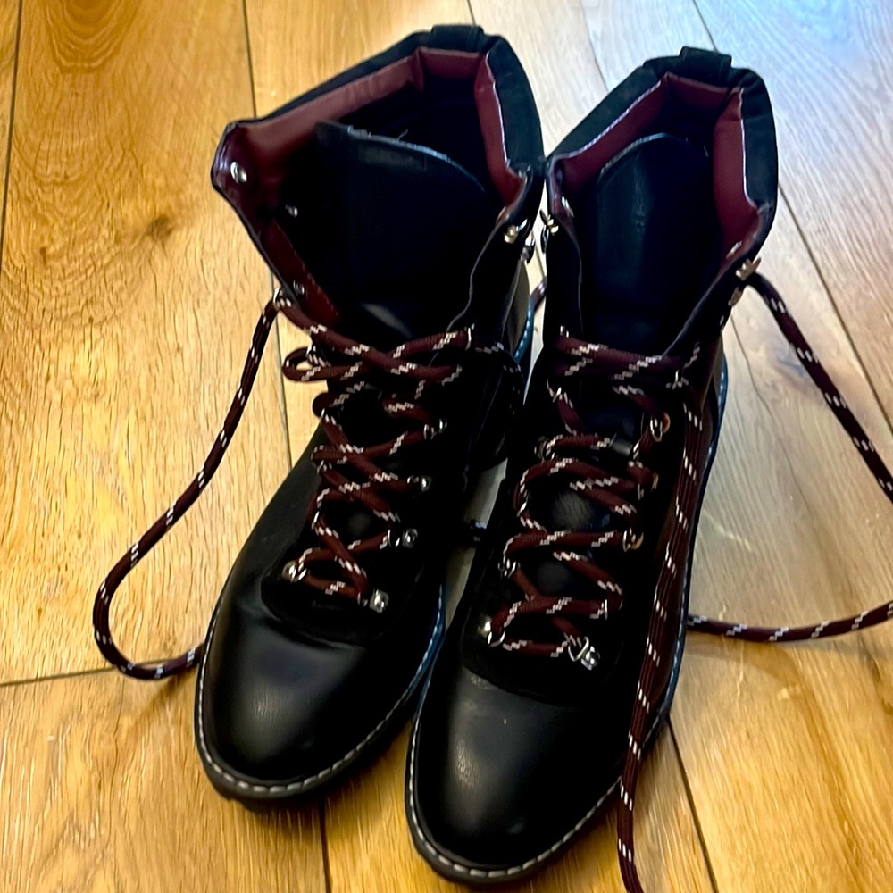H&M black boots NWOT size 9.5 winter and snow EU 40